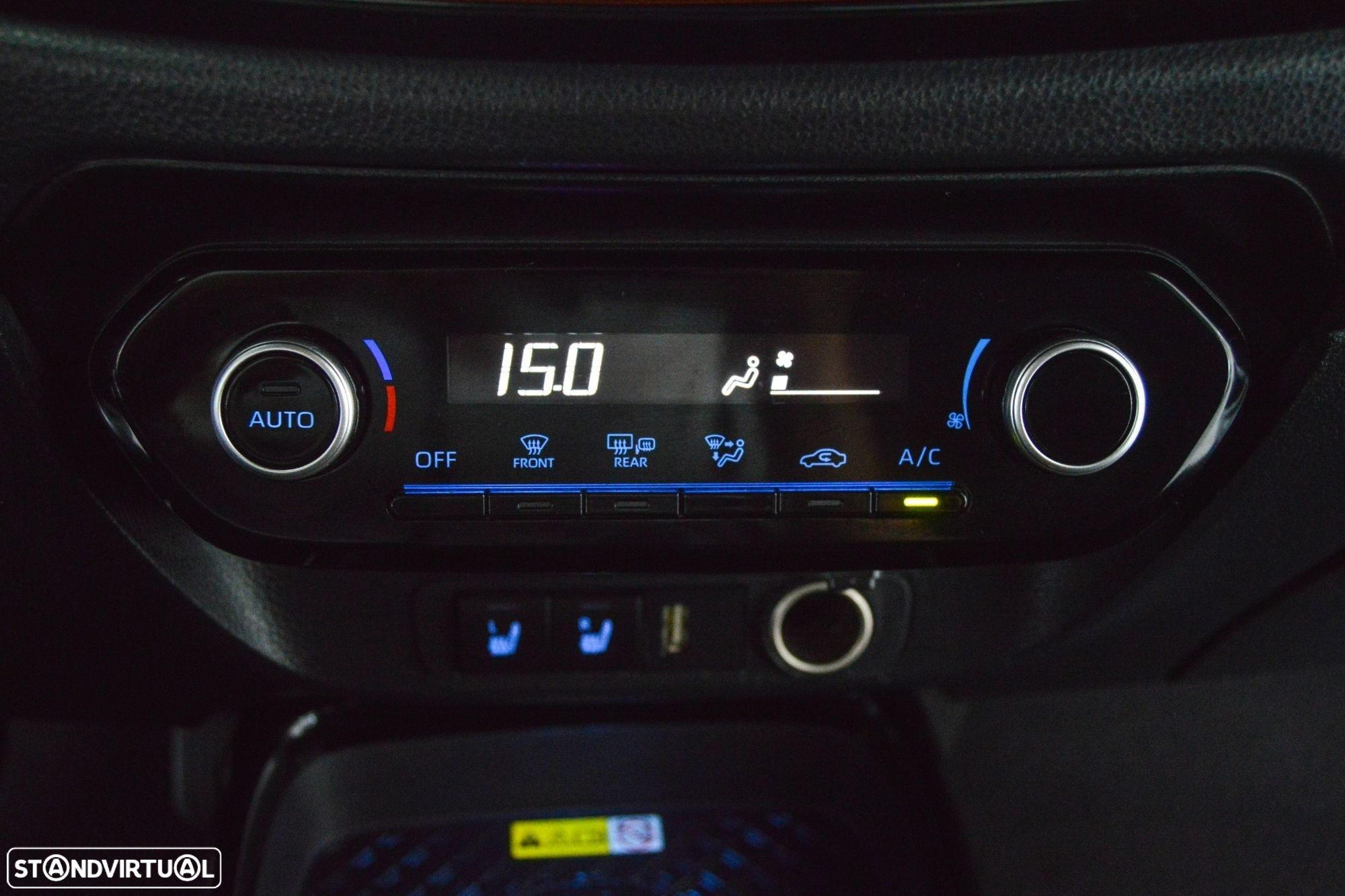 Toyota Aygo X 1.0 Limited - 44