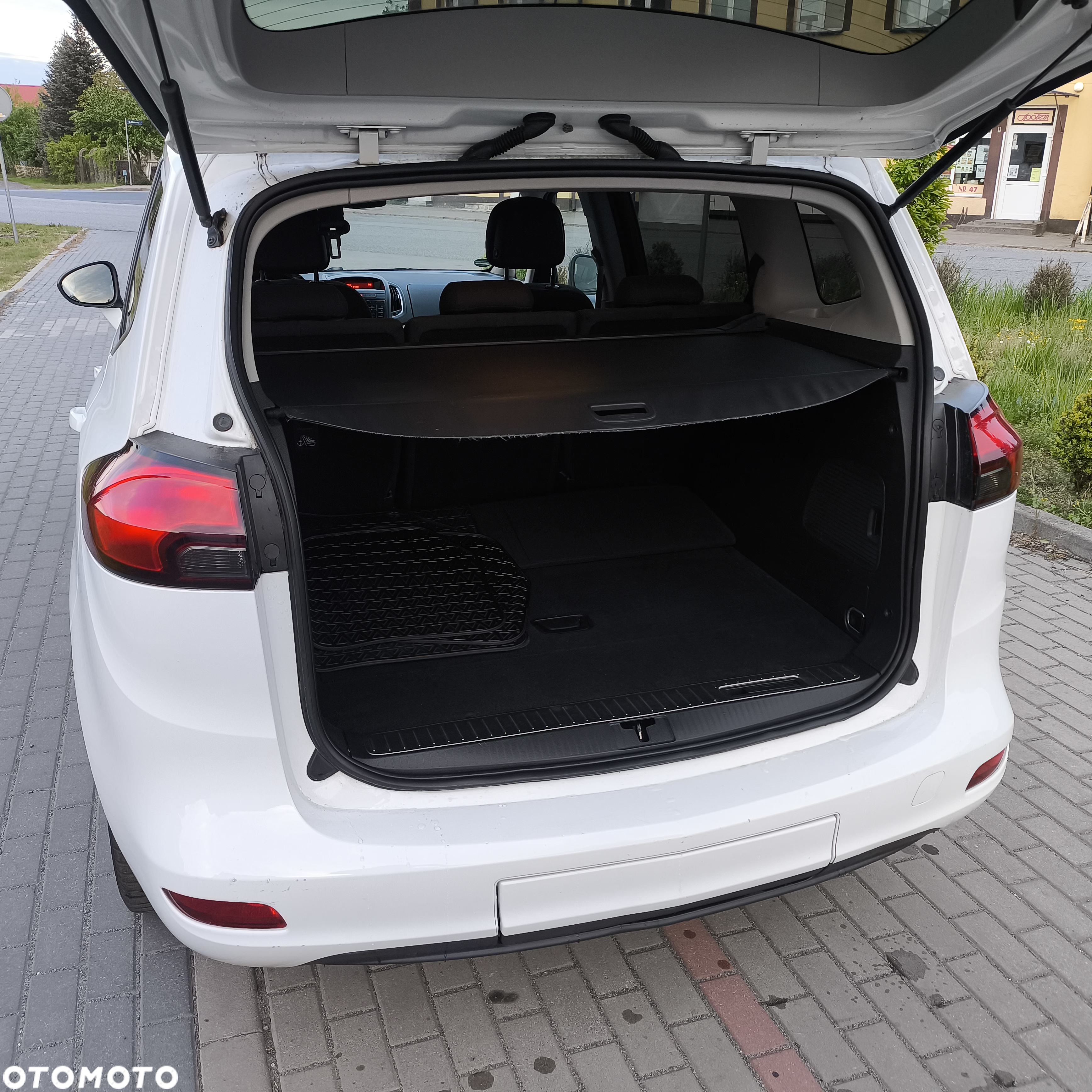 Opel Zafira 1.4 T Elite - 8
