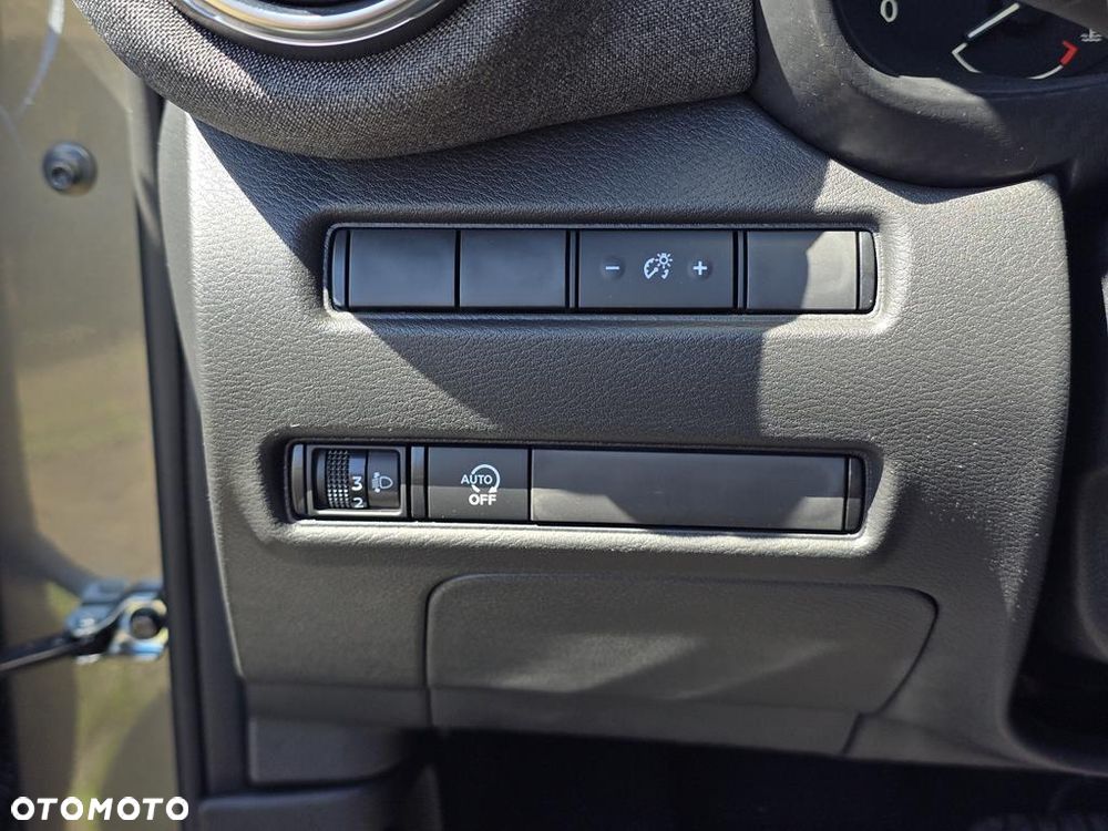 Nissan Juke 1.0 DIG-T Acenta DCT - 13