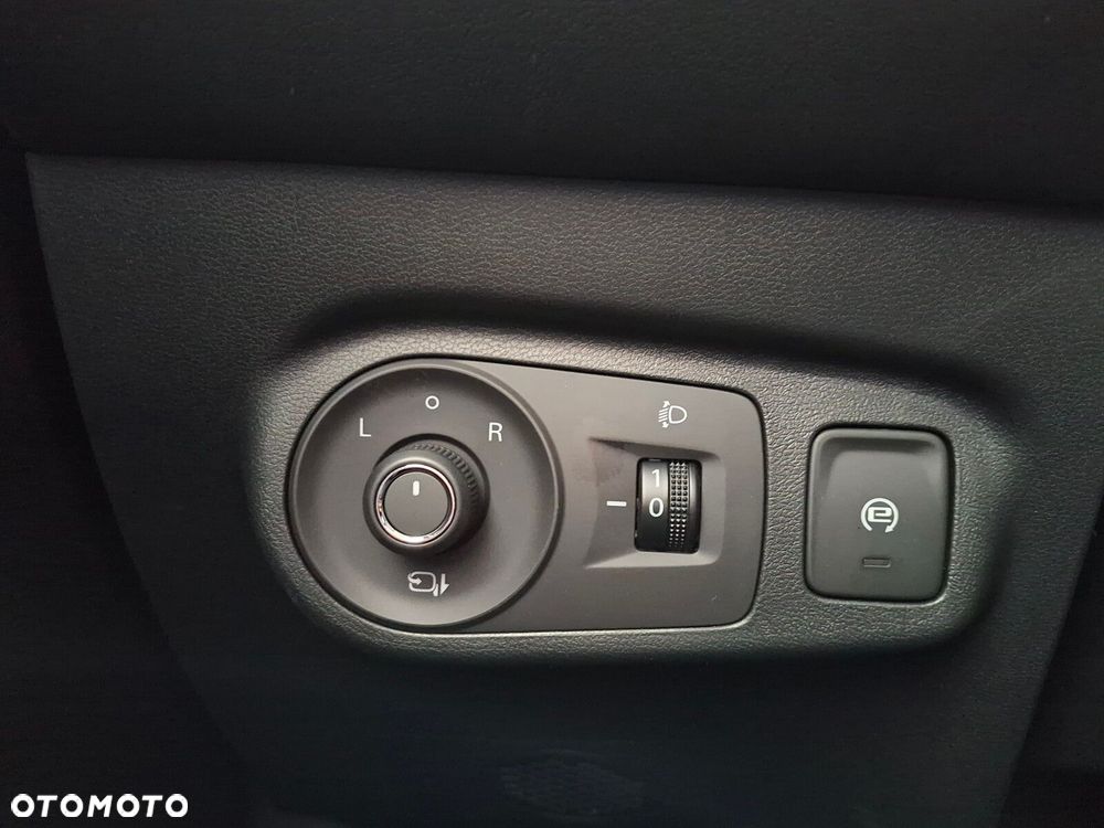 MG ZS 1.5 Excite - 21