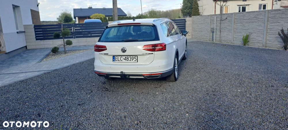 Volkswagen Passat Alltrack - 3