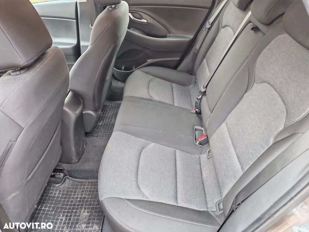 Hyundai i30 1.5 110CP 5DR M/T Highway - 6