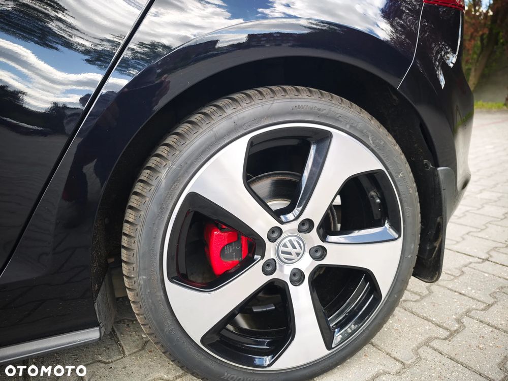Volkswagen Golf 2.0 TSI BMT GTI Performance - 5