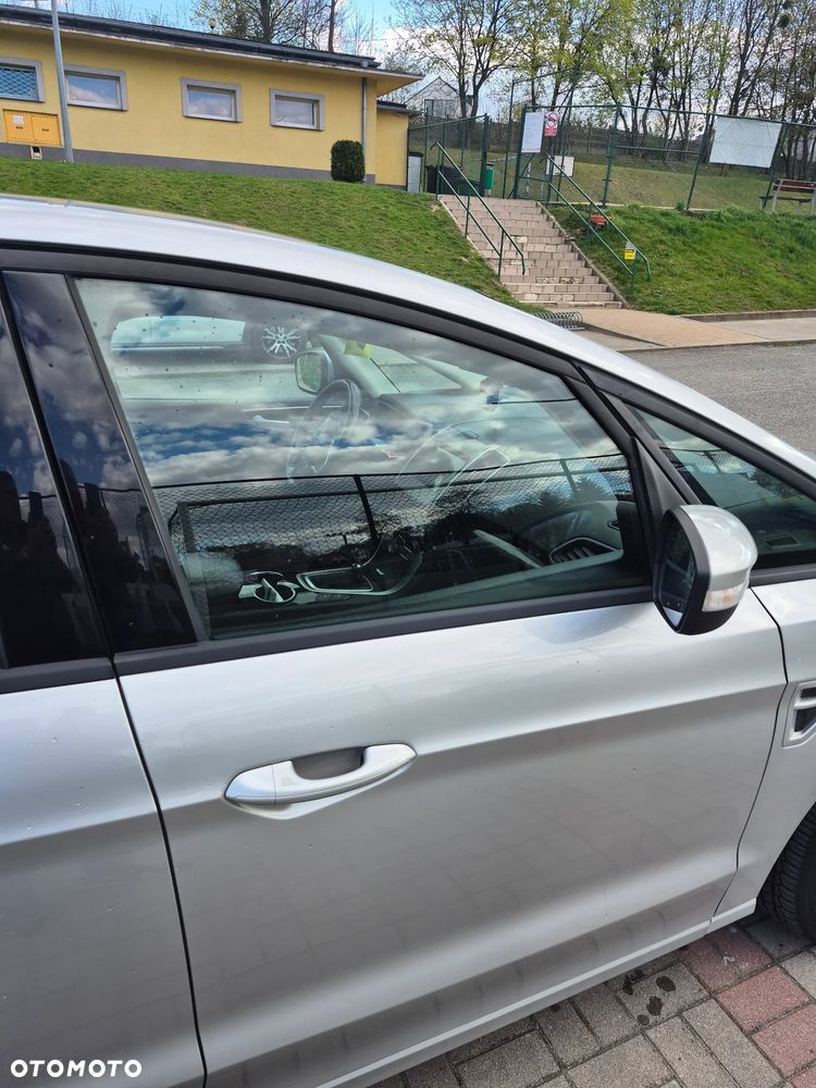 Ford S-Max 2.0 TDCi Titanium - 13