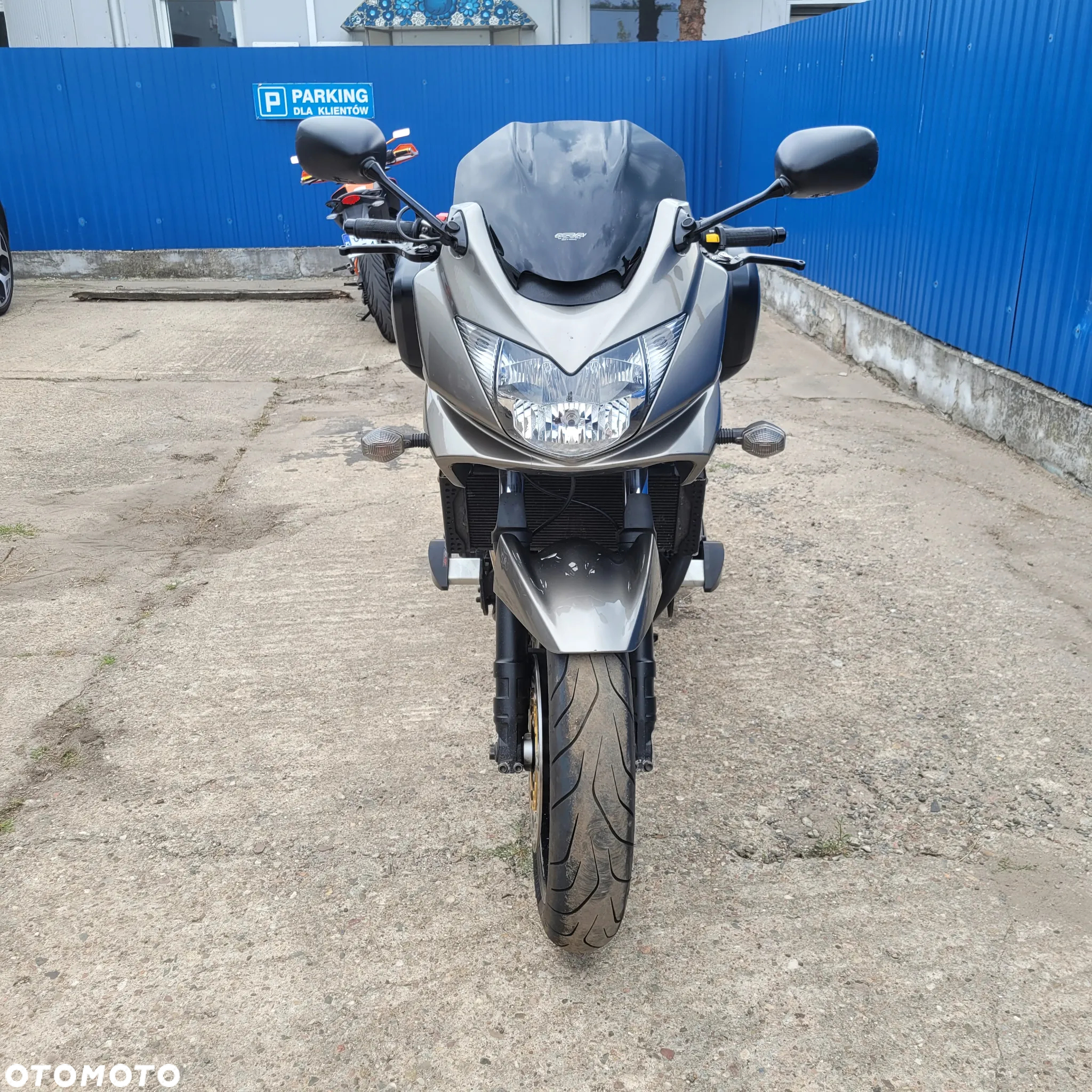 Suzuki Bandit - 12