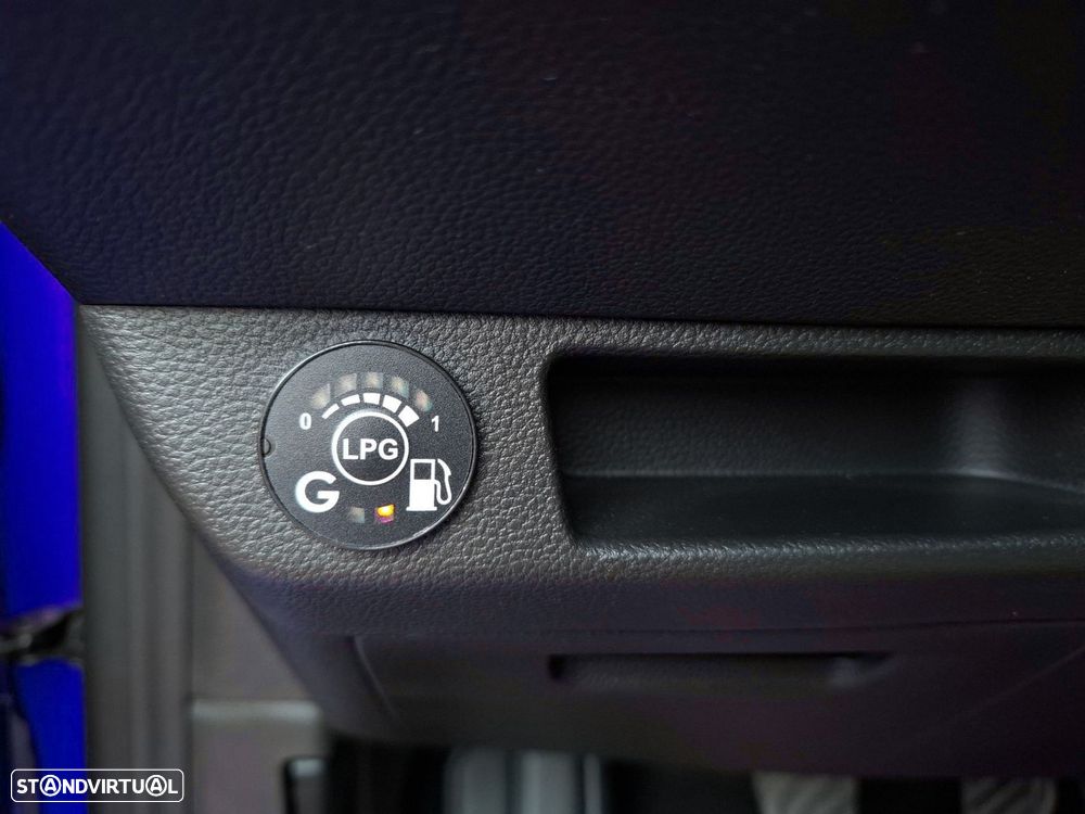 Renault Clio 1.0 TCe Evolution Bi-Fuel — fotografia 21