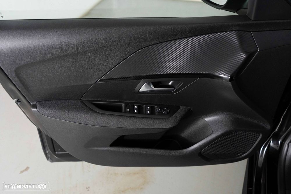 Peugeot 208 1.2 Hybrid Style e-DCS6 - 20