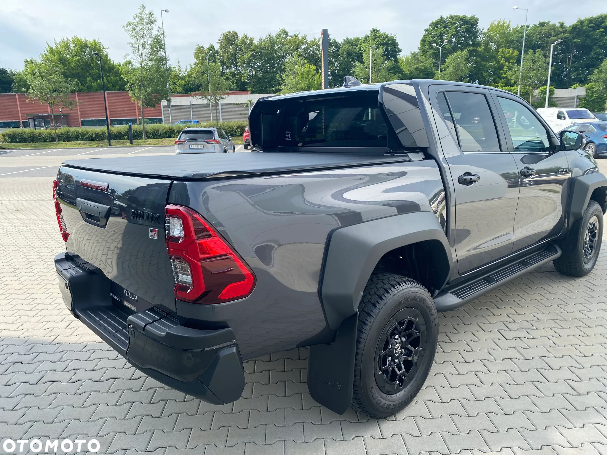 Toyota Hilux 2.8 D-4D Double Cab GR Sport II 4x4 - 9
