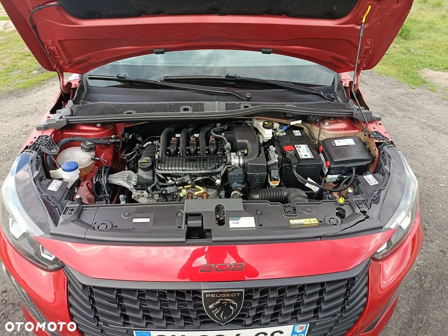 Peugeot 208 - 9
