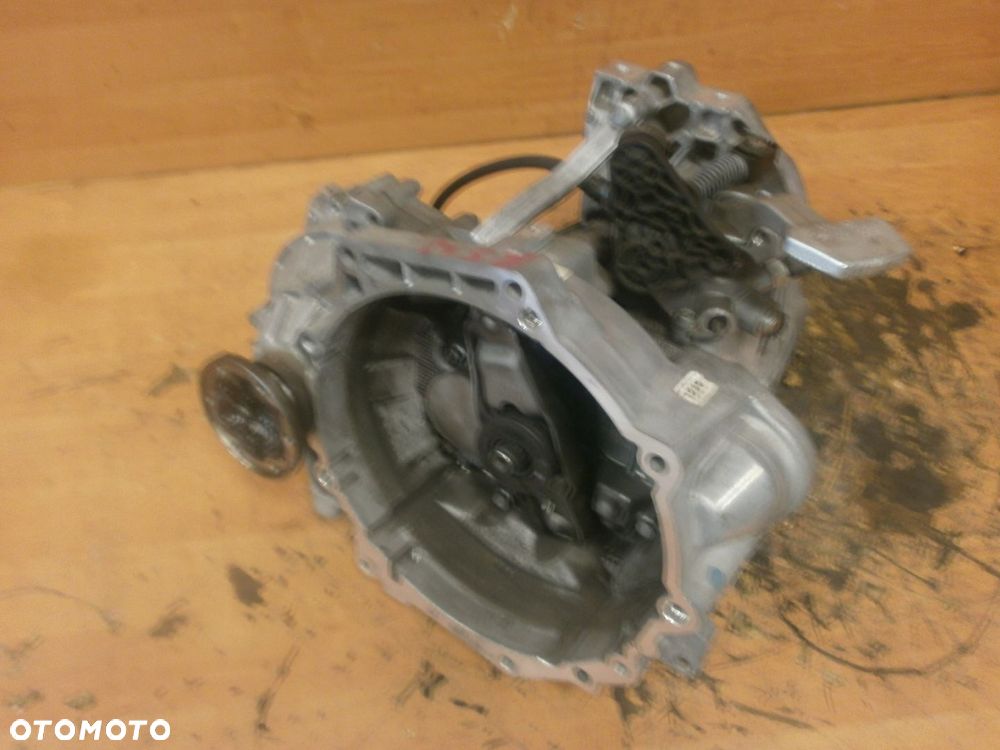 SKRZYNIA BIEGÓW SEH 1.2 1,4 TSI VW 25TYŚ KILOMETR GWARANCJA - 2