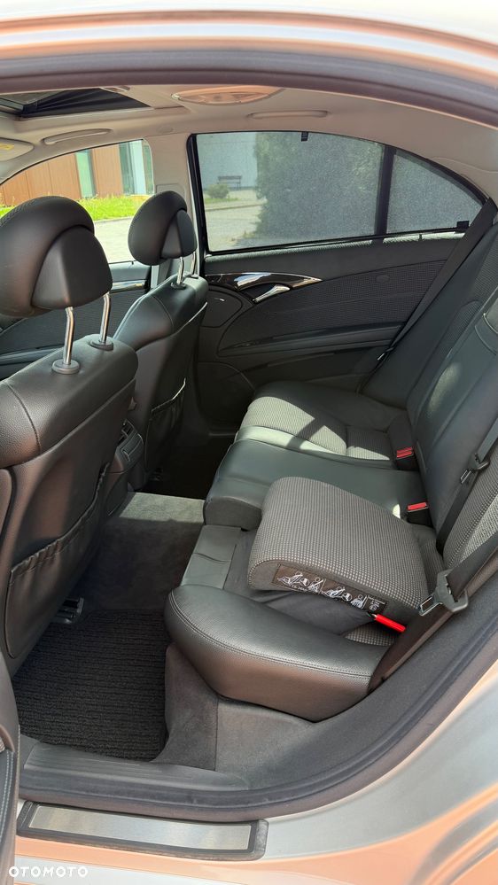 Mercedes-Benz Klasa E 320 Avantgarde - 17