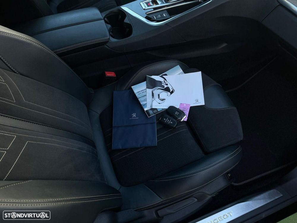 Peugeot 5008 1.5 BlueHDi GT EAT8 - 18
