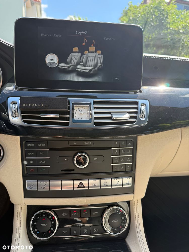 Mercedes-Benz CLS - 16