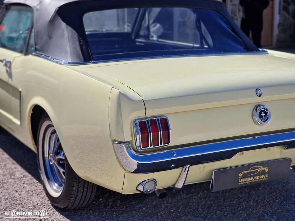 Ford Mustang - 20