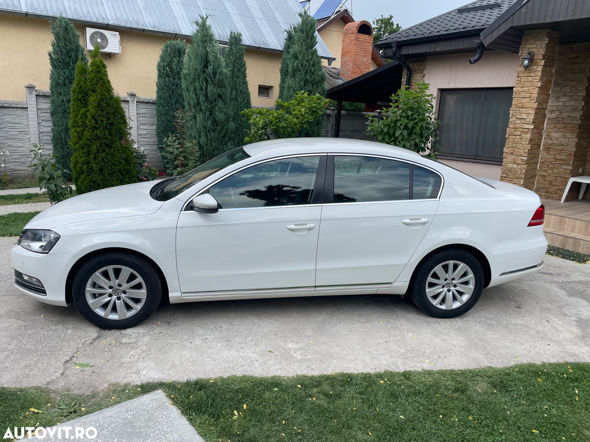 Volkswagen Passat - 3