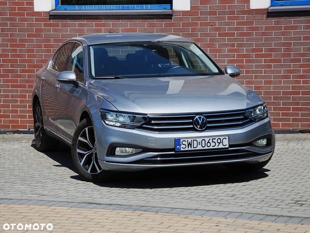 Volkswagen Passat 2.0 TSI Business DSG - 15
