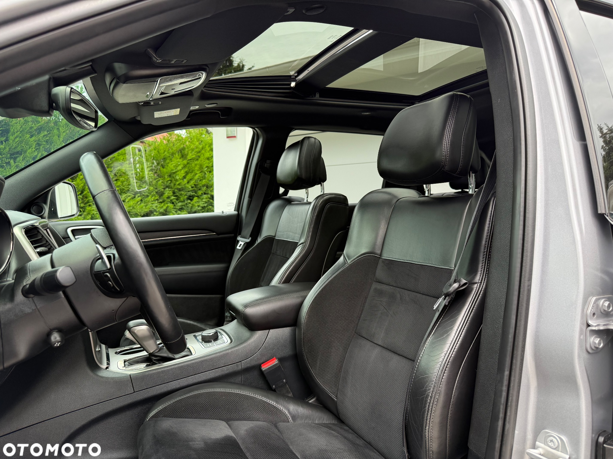 Jeep Grand Cherokee - 18