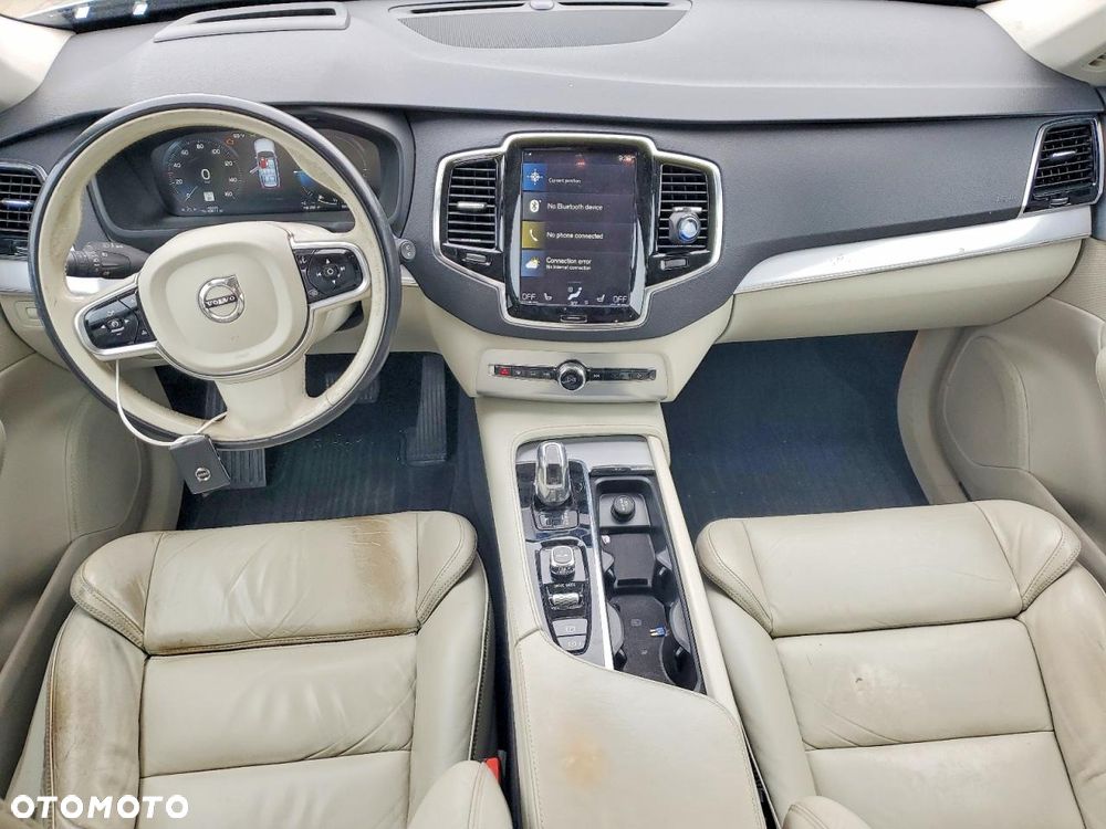 Volvo XC 90 T8 AWD Twin Engine Geartronic Momentum - 7