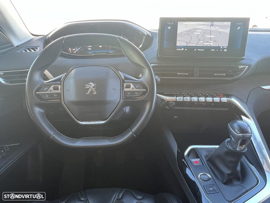 Peugeot 3008 1.5 BlueHDi Allure Pack - 11