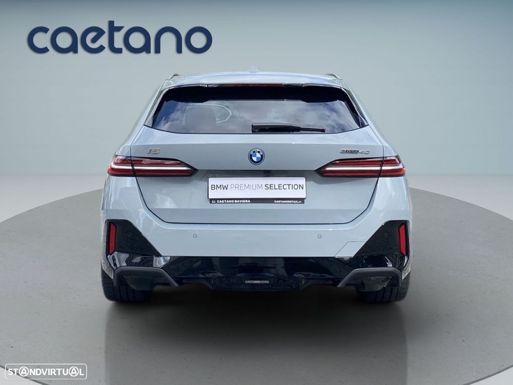 BMW i5 eDrive40 Pack Desportivo M - 23