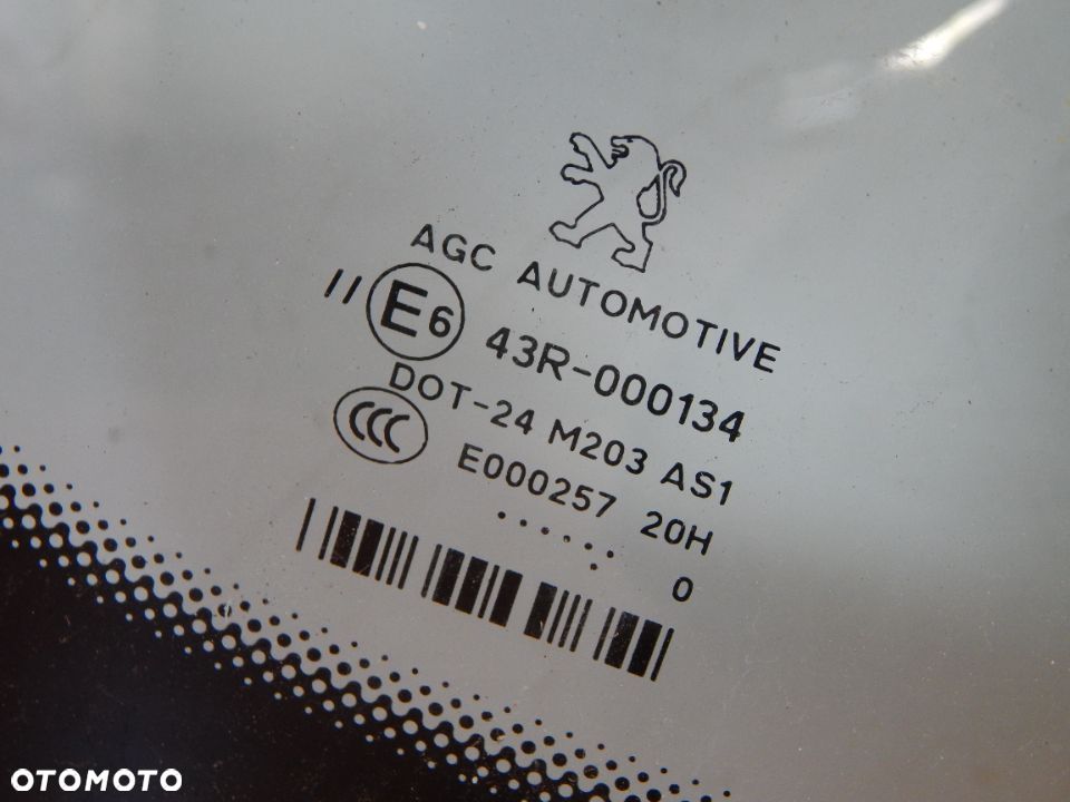 Szyba przód czołowa Peugeot 5008 I 07-17 Łuków części - 3
