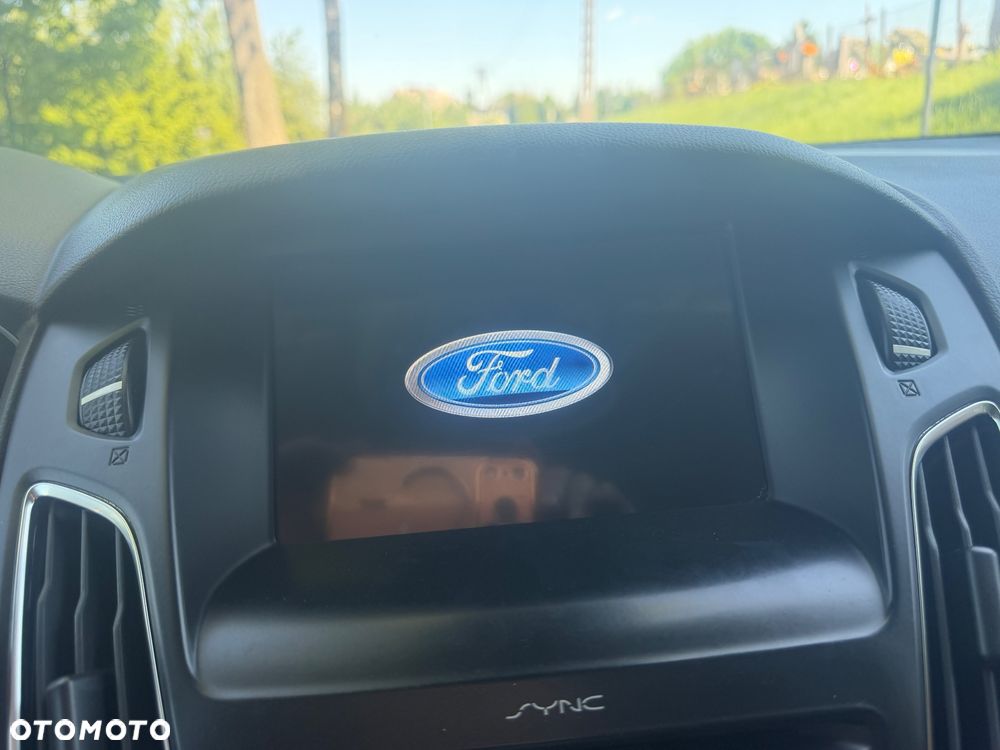 Ford Focus - 28