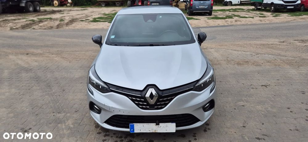 Renault Clio - 2