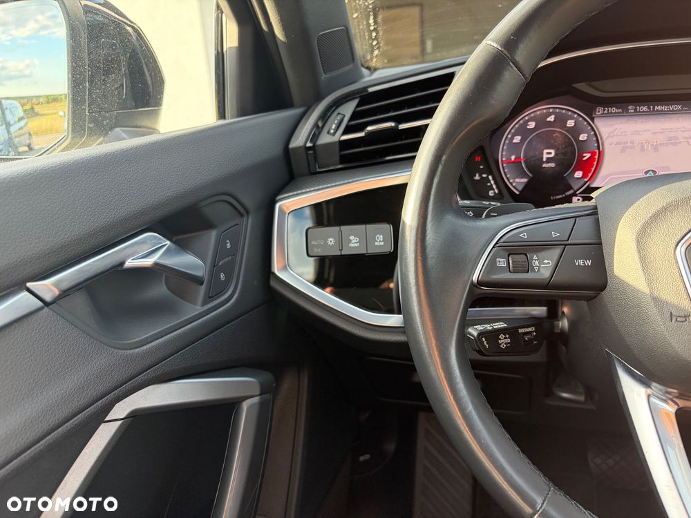 Audi Q3 45 TFSI Quattro S-Line S tronic - 24