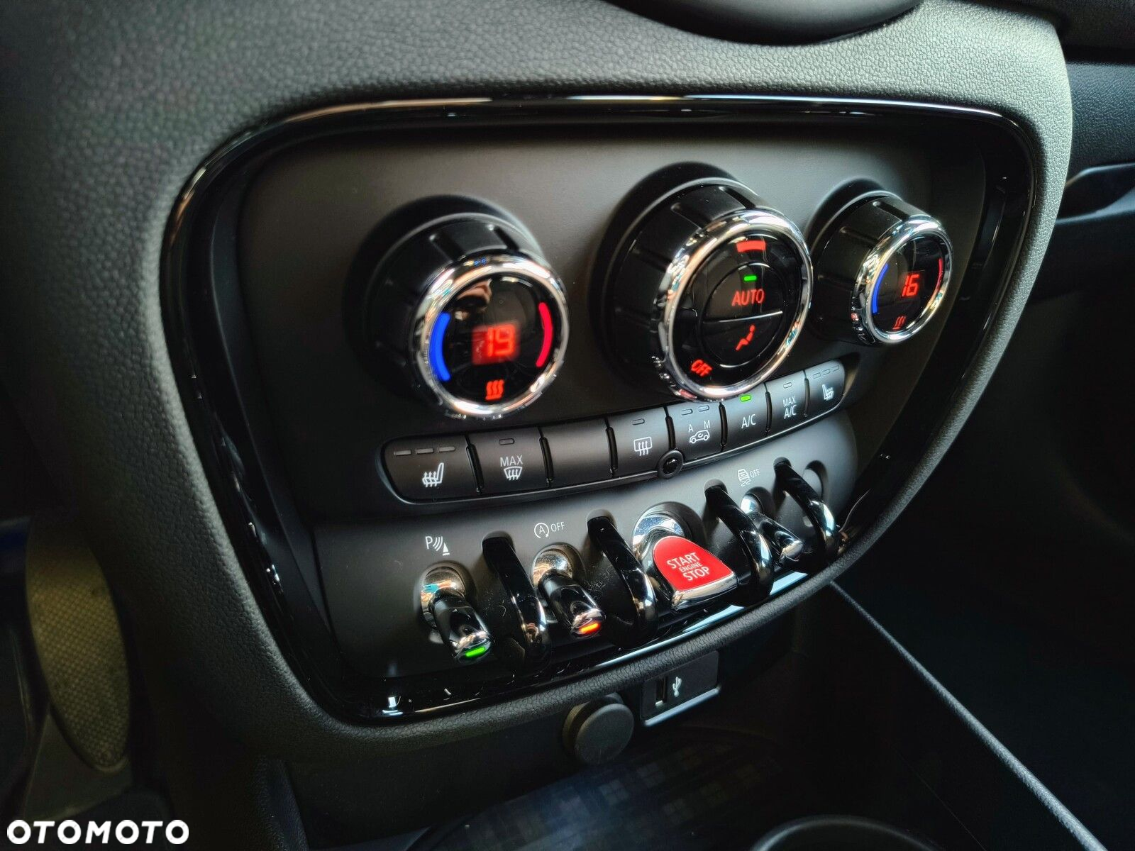 MINI Clubman Cooper - 15