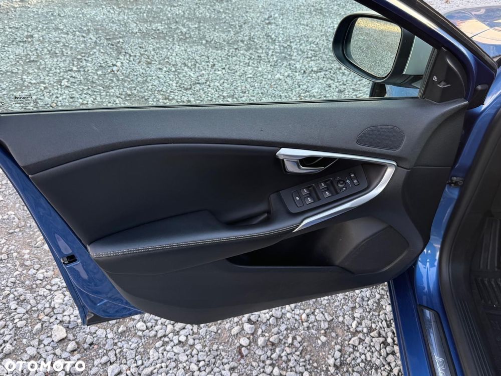 Volvo V40 D2 Drive-E Kinetic - 31