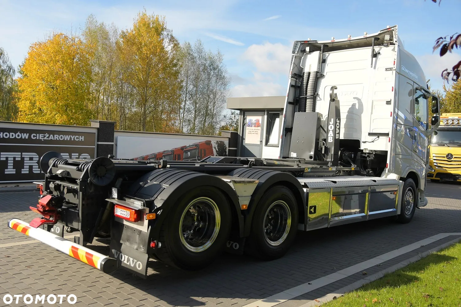 Volvo FH540 ///* GLOBETROTTER ///* HAKOWIEC ///* DO PRZEWOZU KONTENERÓW ///* 6X4 ///* 2019 ///* XENON ///* RETARDER ///* SUPER STAN - 3