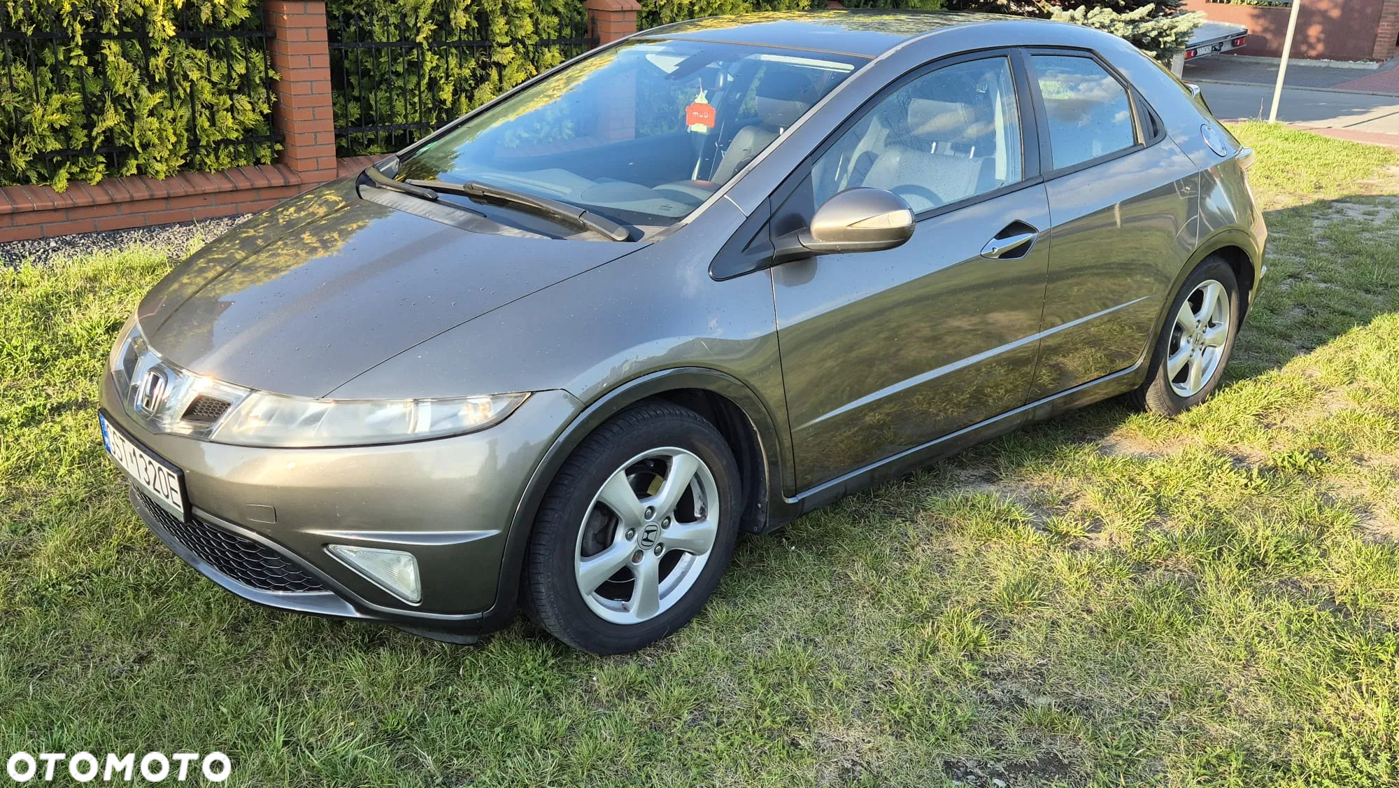 Honda Civic 1.4 i-VTEC - 2