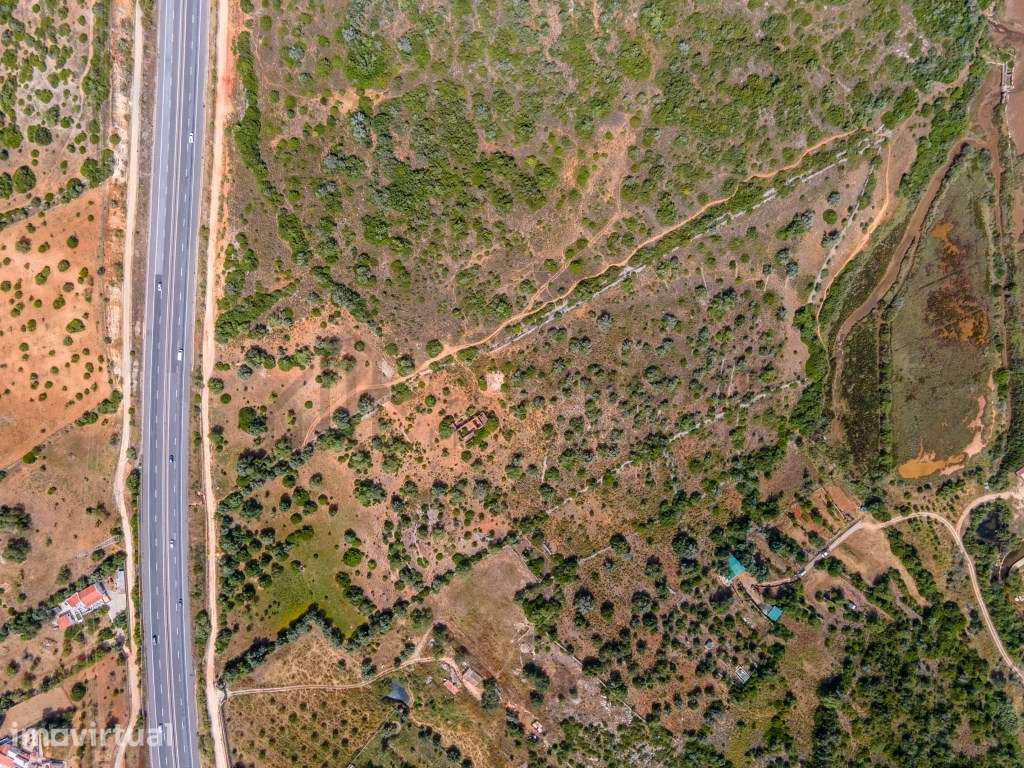 Terreno com 4 Hectares em Zona Natural Protegida - Estômbar - Grande imagem: 5/17
