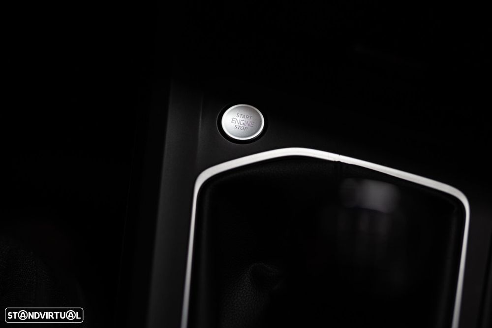 VW Golf 1.0 TSI Life - 9