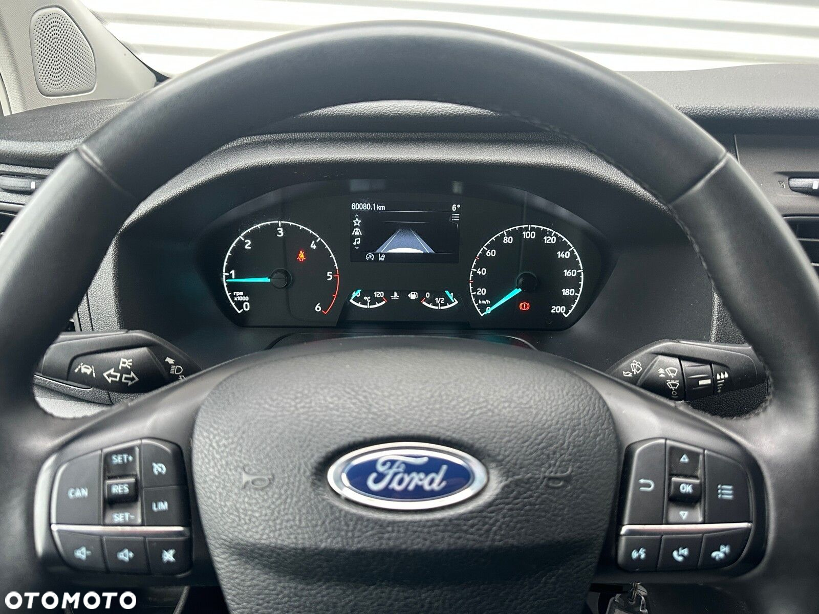 Ford Transit Custom - 27