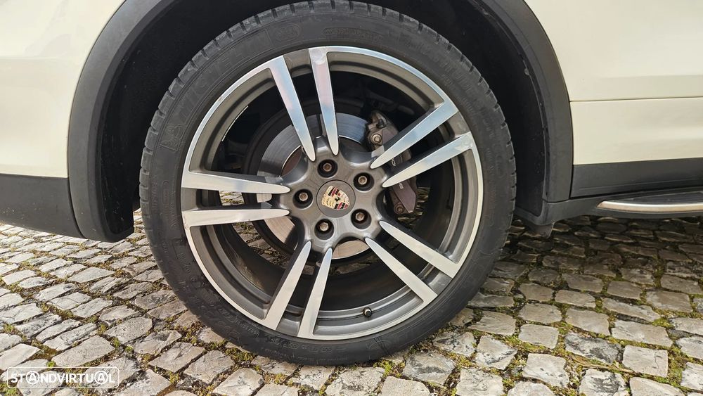 Porsche Cayenne ver-standard - 40