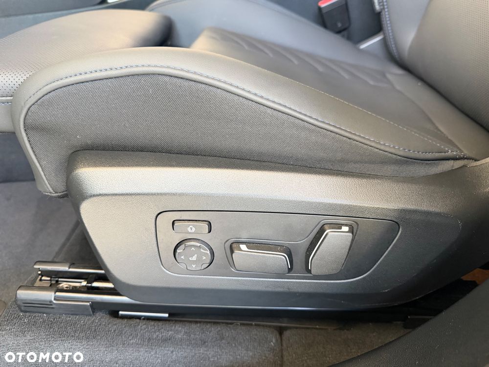 BMW X3 xDrive20 mHEV - 22