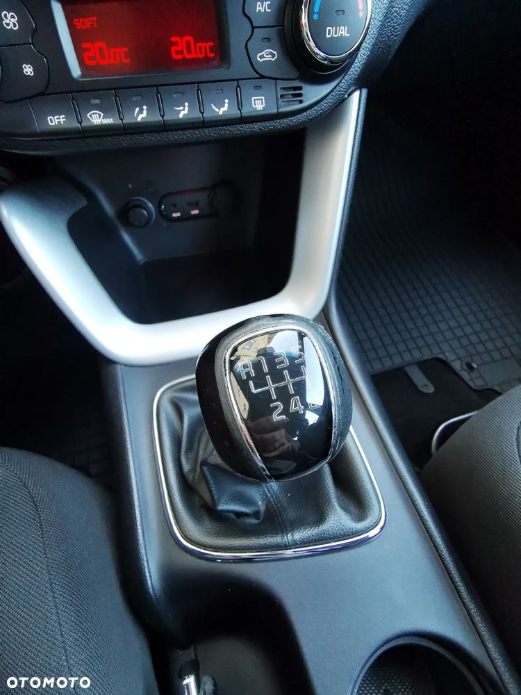 Kia Ceed 1.6 CRDi Business Line - 17