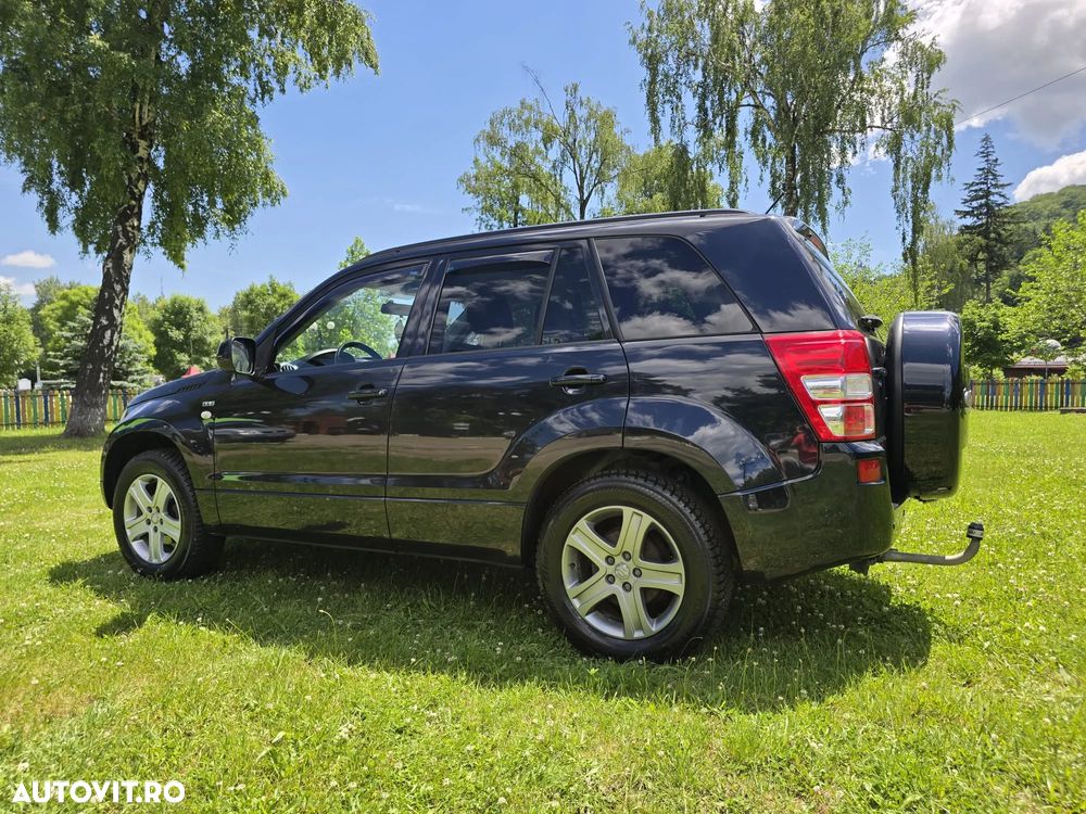 Suzuki Grand Vitara 1.9 DDIS JLX Navi - 31