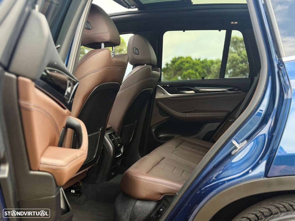 BMW X3 30 e xDrive Line Luxury - 11
