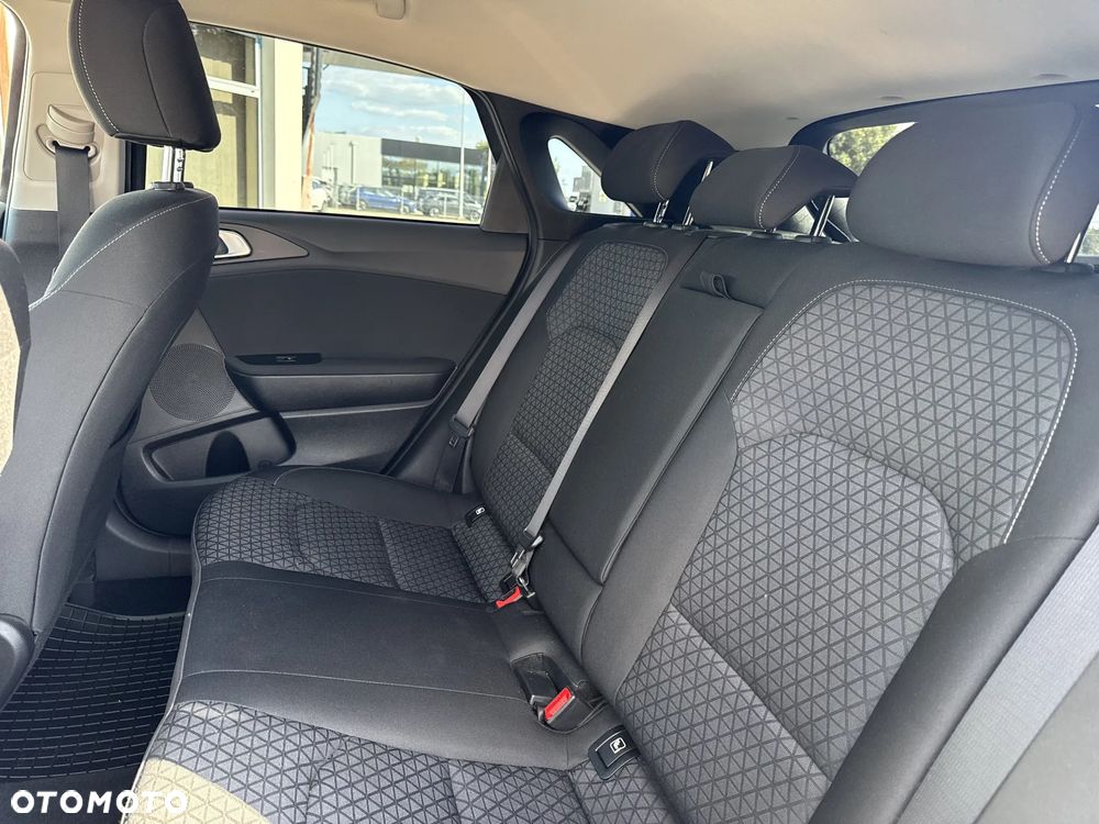Kia Ceed 1.4 L - 16