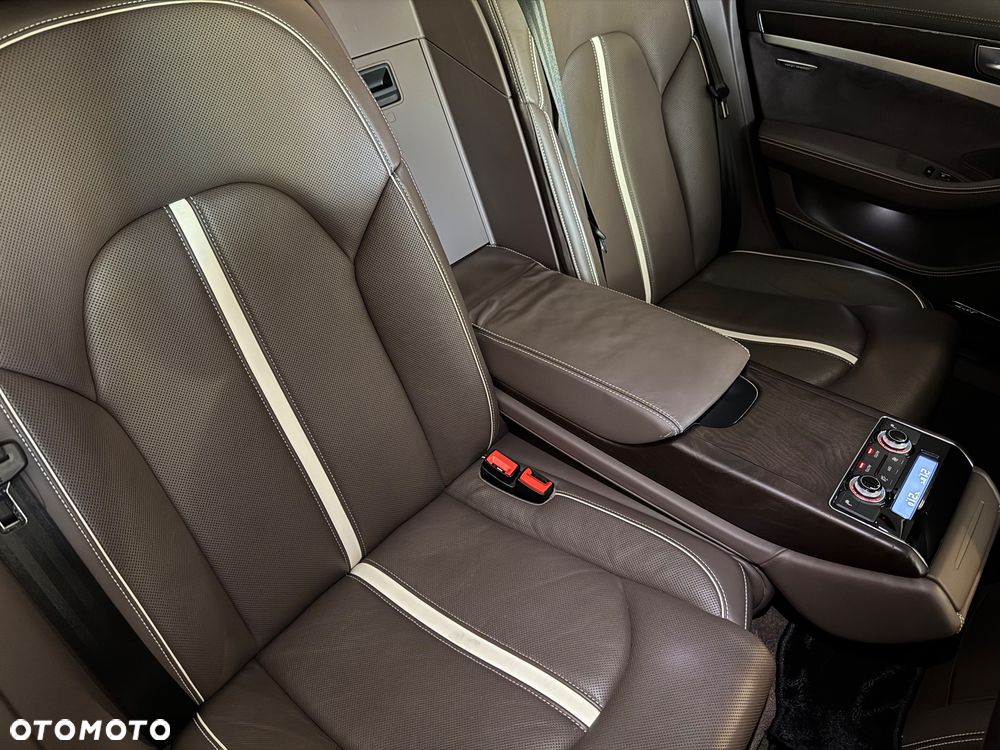 Audi A8 4.2 FSI Quattro tiptronic - 16