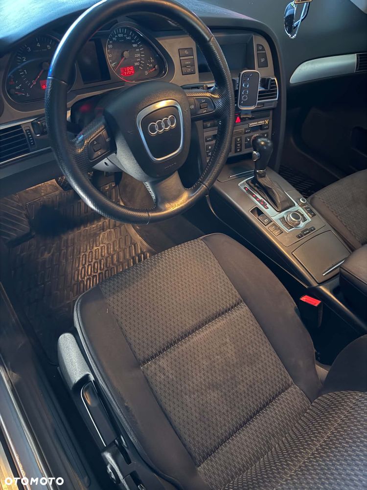 Audi A6 Avant 2.4 Multitronic - 4