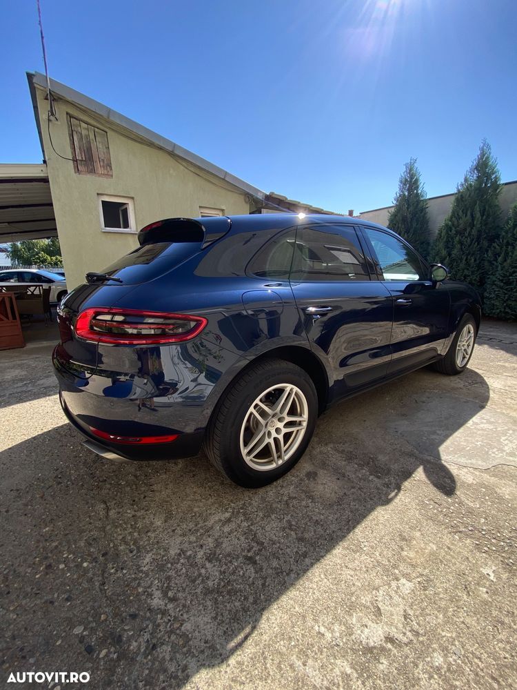 Porsche Macan Standard - 32