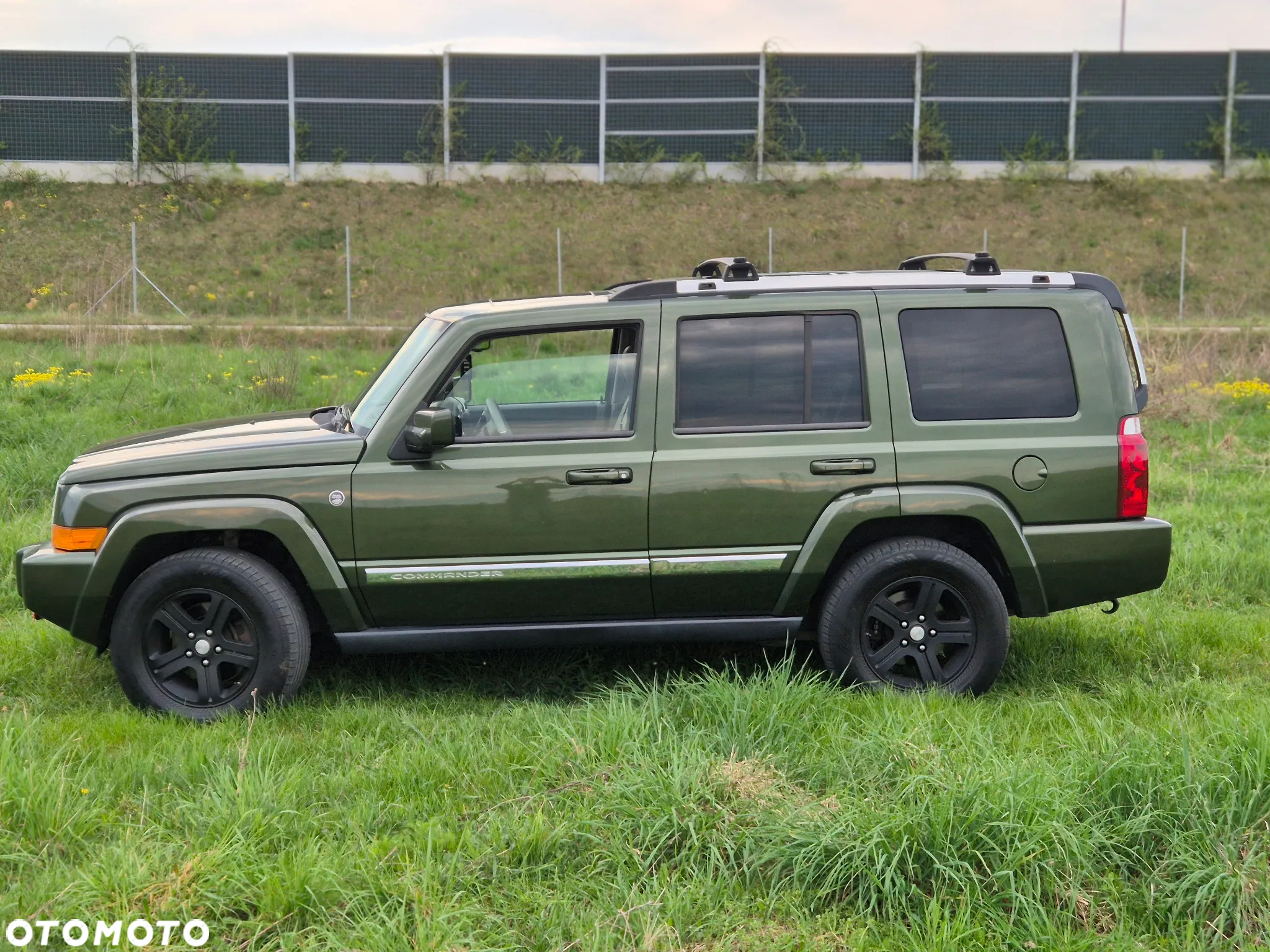 Jeep Commander 4.7 V8 - 3