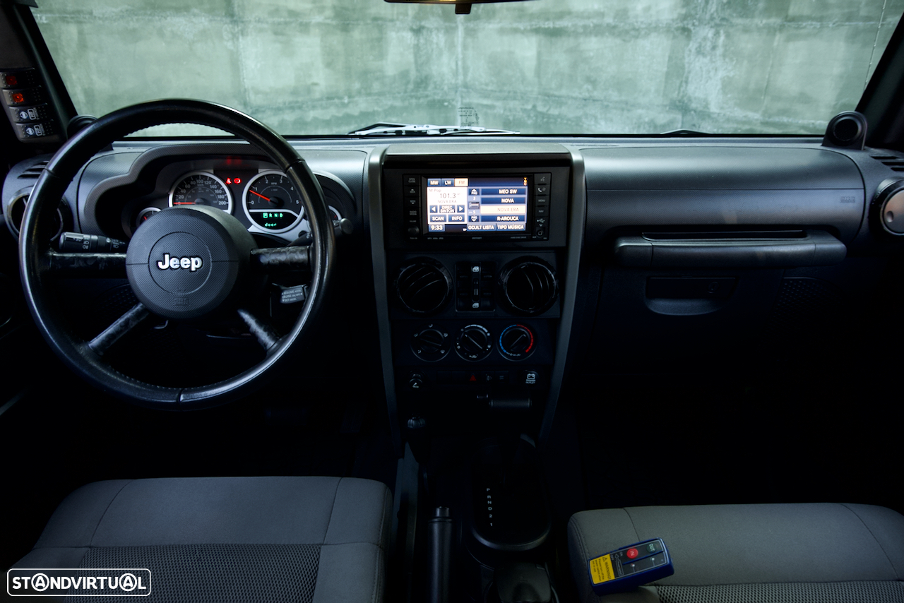 Jeep Wrangler Unlimited 2.8 CRD ATX Sahara Limited - 22