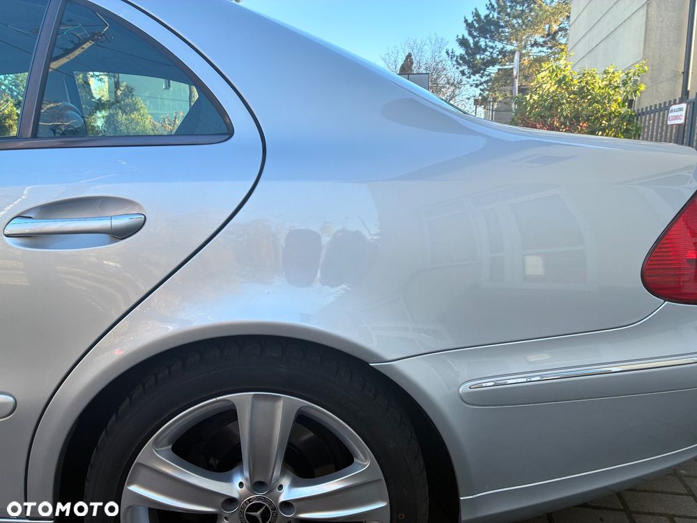 Mercedes-Benz Klasa E 320 CDI Elegance - 36