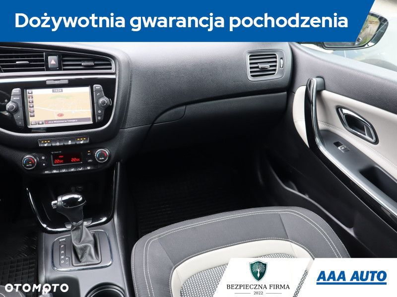 Kia Ceed - 9