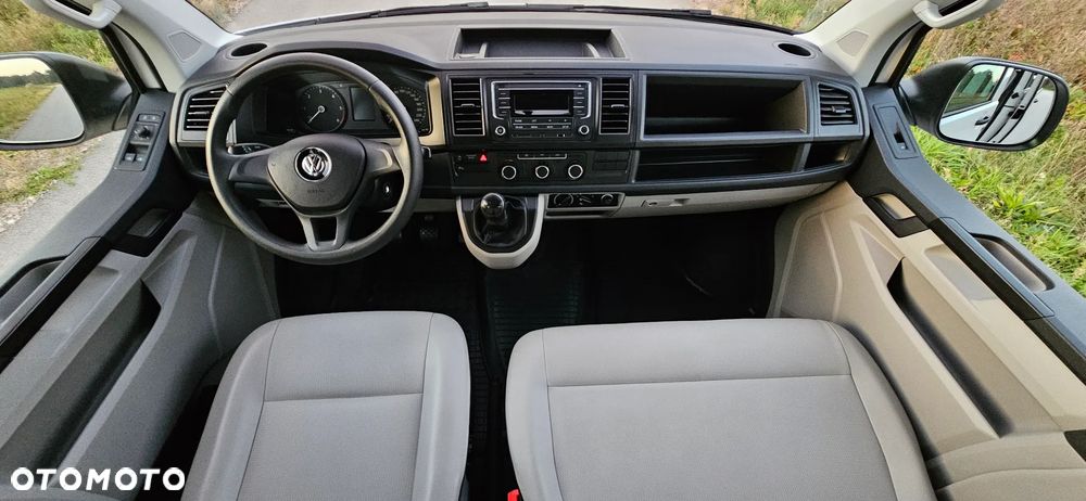 Volkswagen Transporter - 19