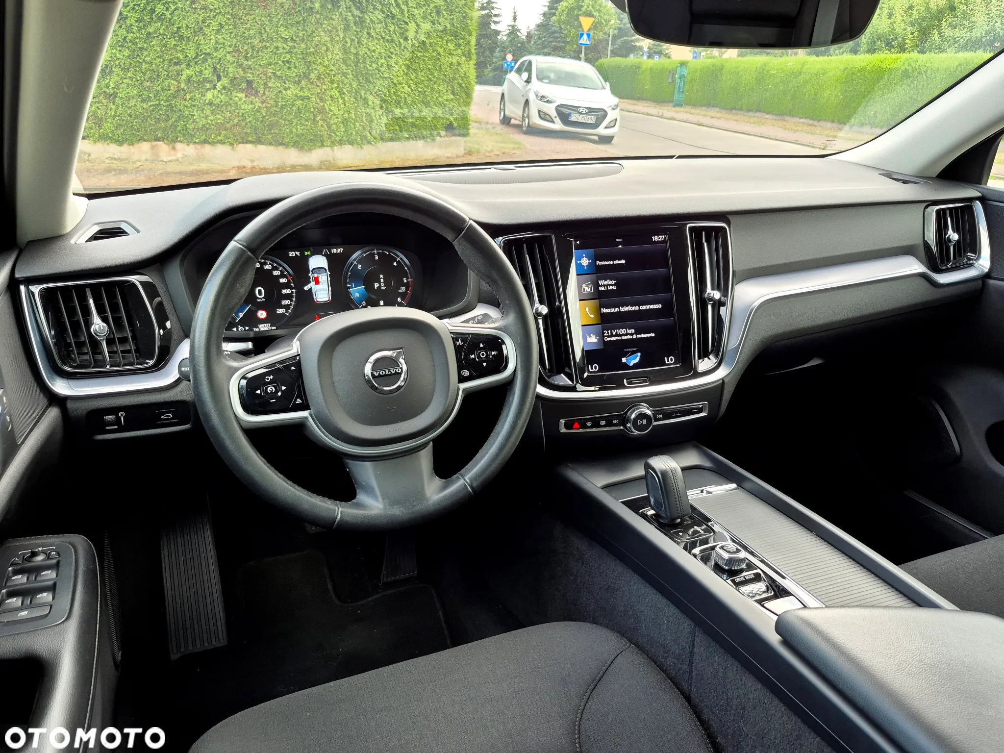 Volvo V60 Cross Country Plus B5 B AWD - 10